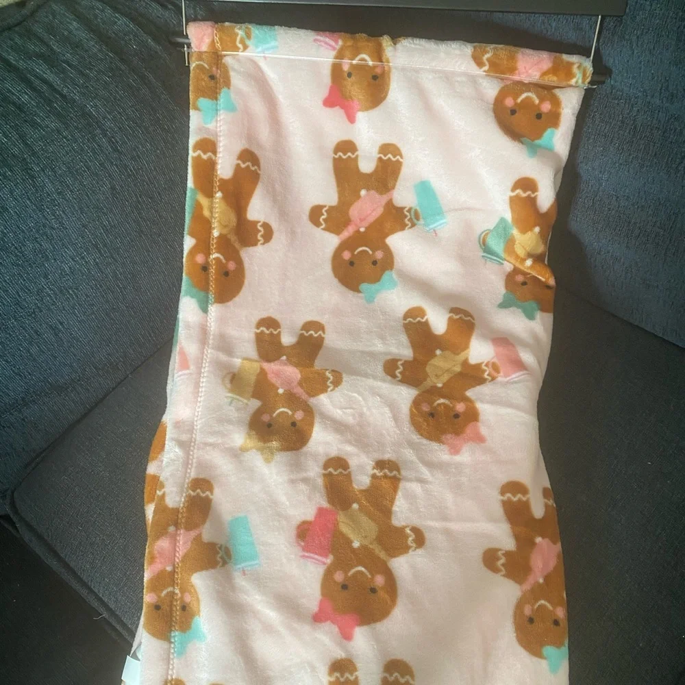 GINGERBREAD GIRL TUMBLER BAG Plush Throw Holiday Blanket